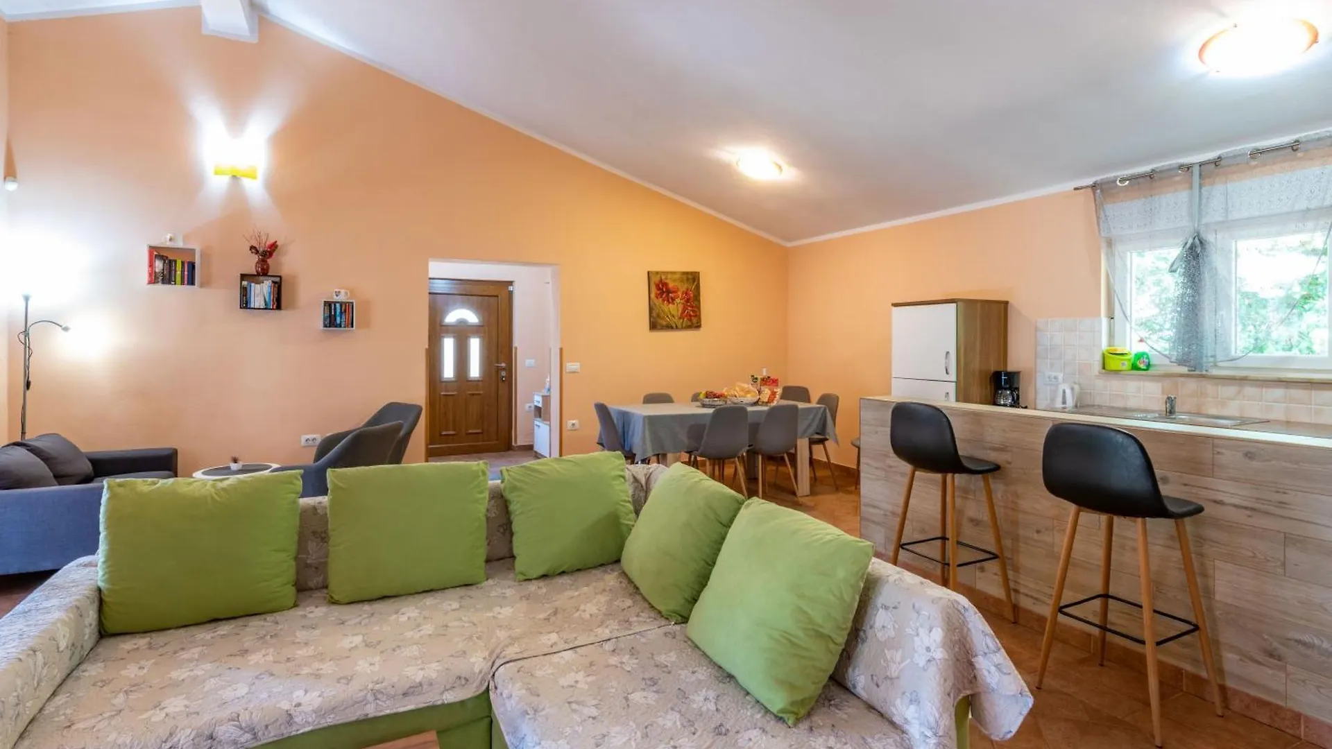 Villa Delore, A Romantic Villa With Pool, Close To The Sea Rakalj