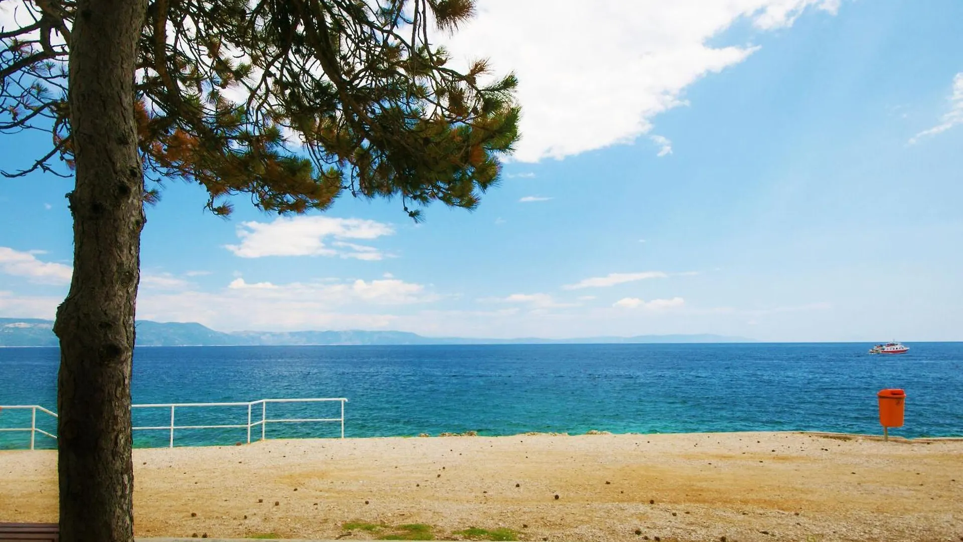 Villa Delore, A Romantic Villa With Pool, Close To The Sea Rakalj 0*,  Croatia