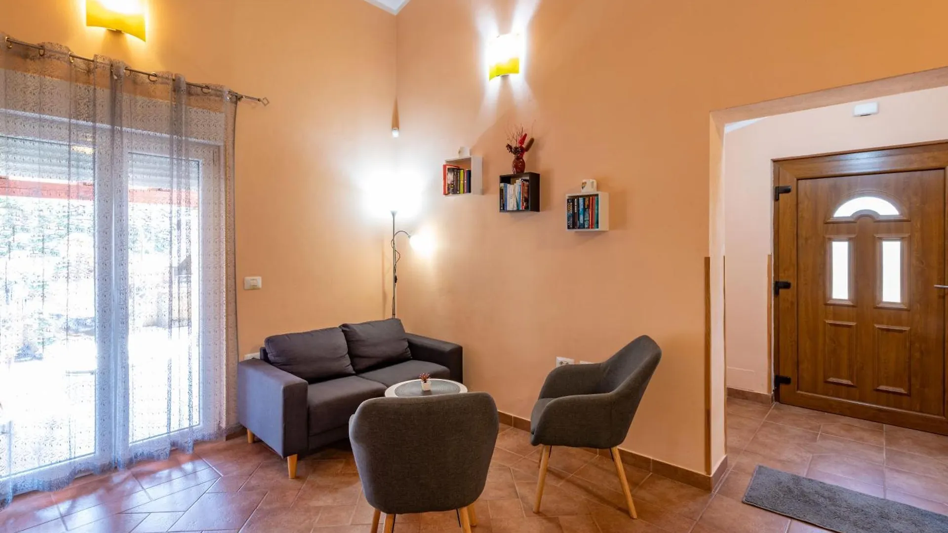 Holiday home Villa Delore, A Romantic Villa With Pool, Close To The Sea Rakalj