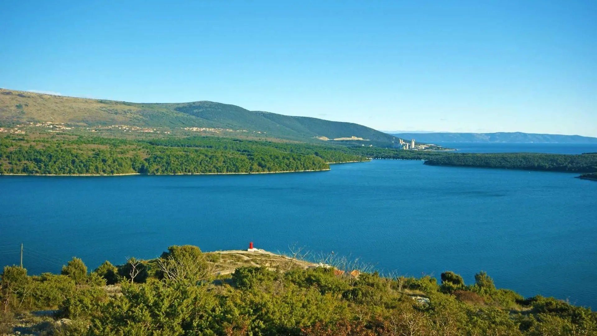 Villa Delore, A Romantic Villa With Pool, Close To The Sea Rakalj Croatia